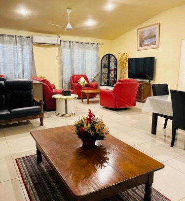 Nadi House | Bula Breeze Lodge