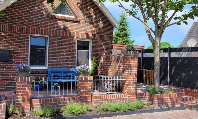 Krummhoern Apartment | Burghaus 1 - Dog-friendly 1-room apartment for up to 2 people in