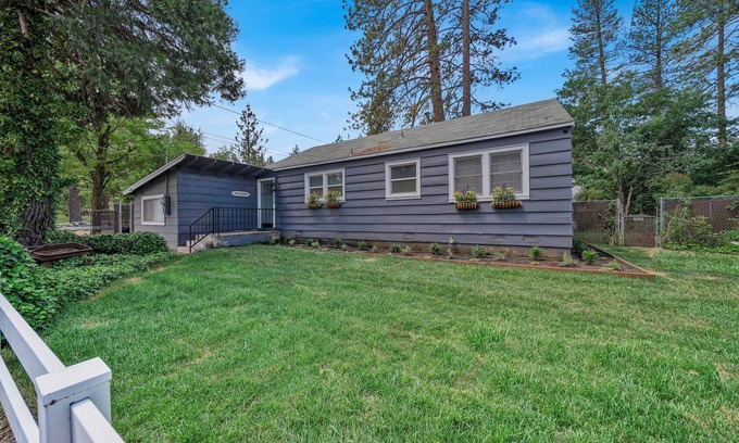 Burney House | Burney Falls Bungalow - Comfy Atmosphere - Great Location!