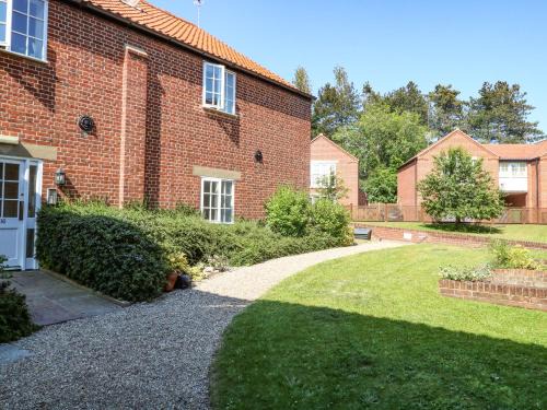 Stalham House | Burtons Mill Retreat