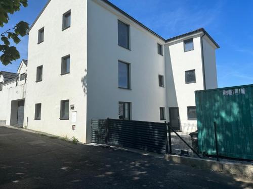 Nedvezi u Rican Apartment | Byt apartman 73m2 Klid příroda Parking FREE