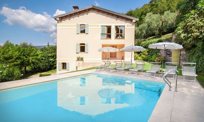 Garda Villa | Cà Cantoni Villa With Pool Lake View