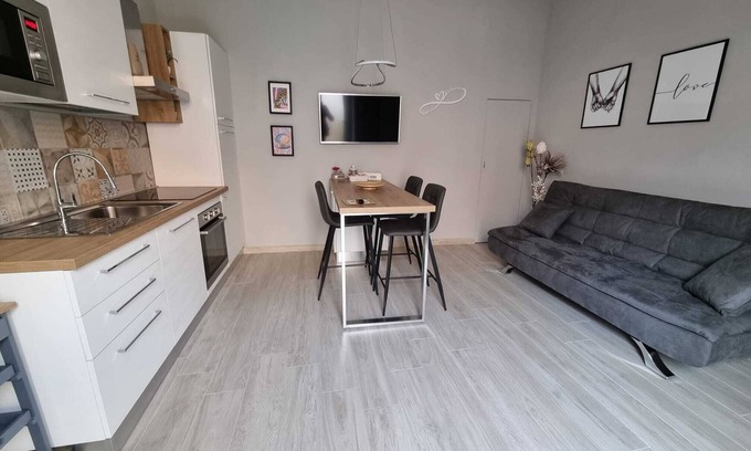 Casale Monferrato Apartment | CÀ Fiamma Accogliente Bilocale, con Tutti i Confort per un Soggiorno al Top