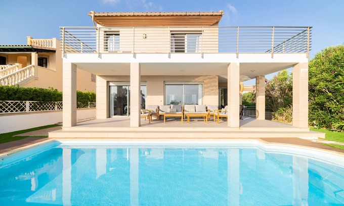 Urbanizacion S'Estanyol Ski Chalet | C'an Tugores by Rentallorca