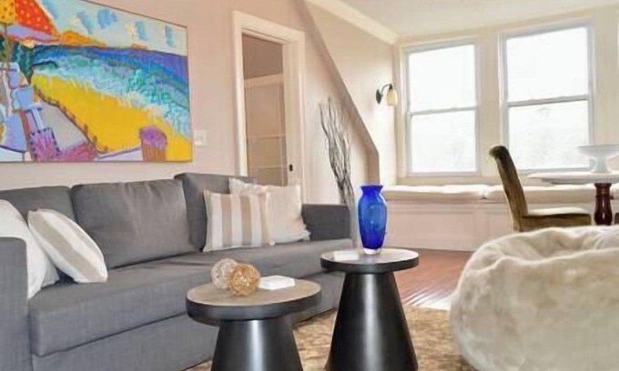 Morristown Apartment | C &J Signature Stays 1864 Downtown Morristown Apartment