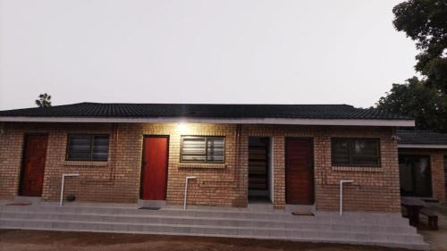 Phalaborwa Cabin | C-Rane Lodge - E