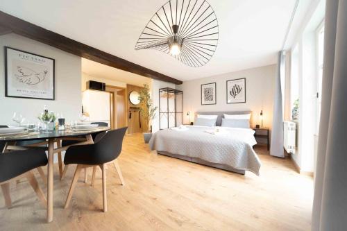 Hardheim Apartment | C&S Living I Wohnung I Balkon I Küche I Stellplatz