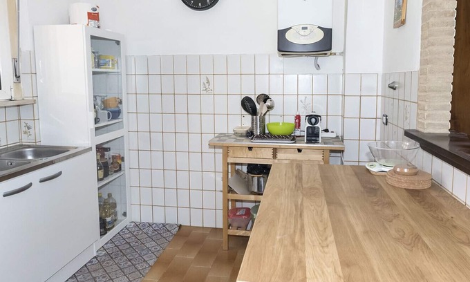 Camerano Apartment | C007 - Camerano, large three-room apartment convenient to services