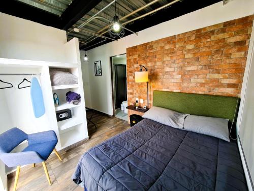 Ciudad Lopez Mateos Apartment | C46-R02 STUDIO at ITESM CEM Families Tourists & Travelers Choice Foreign Students Companies Executives WELCOME! 10min Izcalli-15min Esmeralda-20min Sátelite-25min AIFA
