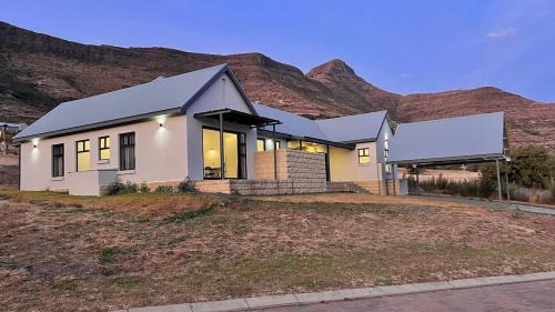 Clarens Villa | C801 at Clarens Mountain Estate
