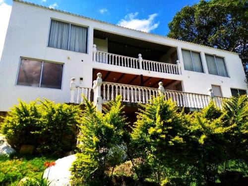 Fusagasuga House | Cabaña Campestre Rancho Alegre