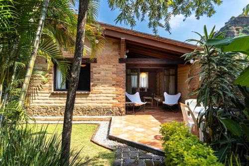San Pedro Ski Chalet | Cabaña en Tepoztlán con vista a la montaña