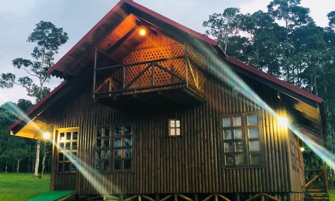 Penjamo Cabin | Cabaña rodeada de naturaleza en San Carlos