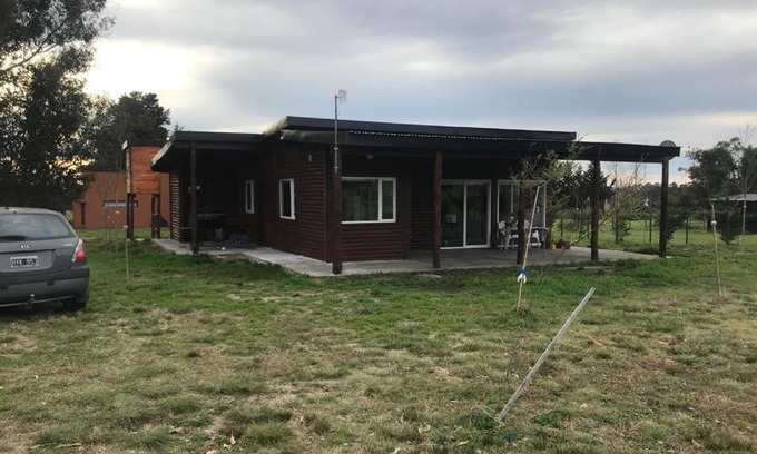 Balcarce Ski Chalet | cabaña vista a la sierra