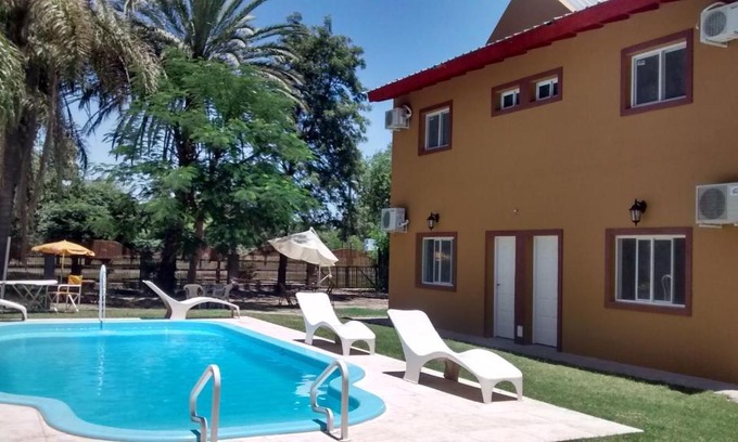 Termas de Rio Hondo Cabin | Cabañas Ensueño del Lago