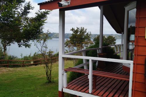 Castro Cabin | Cabañas LLicaldad