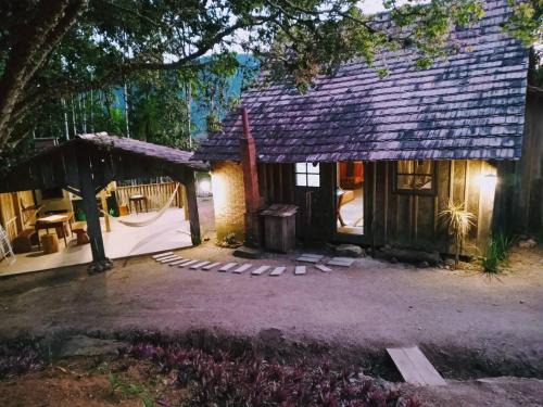 Rodeio House | Cabana Centenária com Ofurô