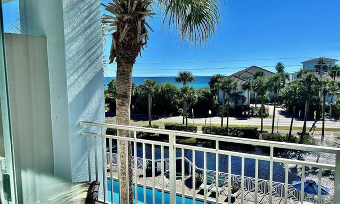 Gulf Place Apartment | Cabana's @ Gulf Place #308