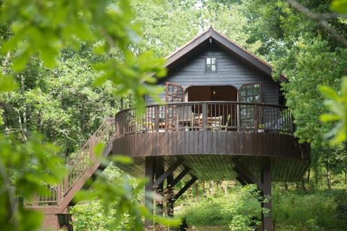 Auriac-du-Perigord Ski Chalet | Cabane de La Mésange
