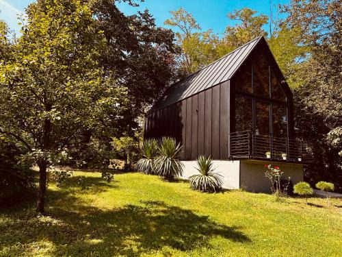 Central Serbia House | Cabin 16
