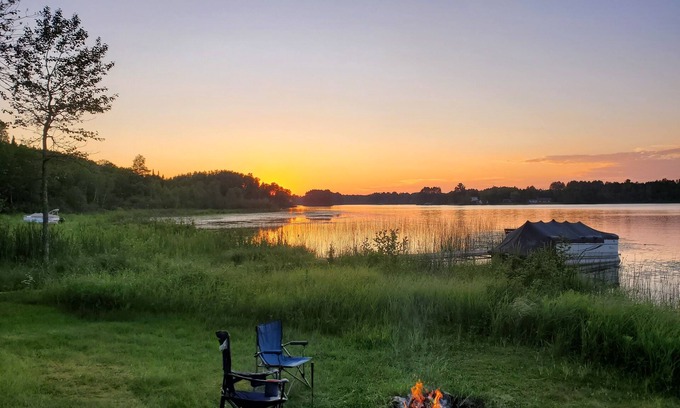 Bigfork Cabin | Cabin on lake close to ATV & snowmobile trails