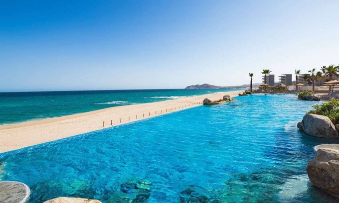 San Jose del Cabo Apartment | Cabo Villa la Valencia 3 bedroom 4 bath Ocean Front Penthouse Christmas week