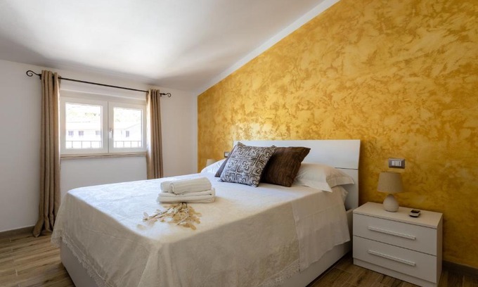 Bosa Historic Centre House | Cadoni Guest House