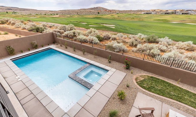St. George House | Cairn House 2 with Private Pool, Hot Tub & Putting Green!