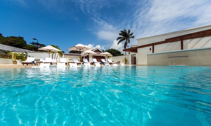 Lance aux Epines Hotel | Calabash Hotel