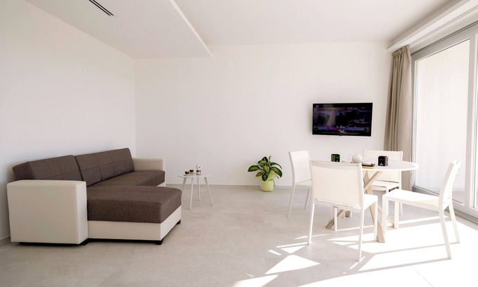 Molfetta Apartment | [Calammare Apartment N°4 Trullo] - Apartment - Molfetta - Private Beach & Gym