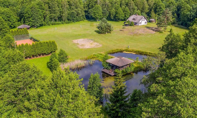 Szczytno House | Call to all fishing enthusiasts and tennis lovers