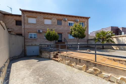 Galvez House | Callejon Del Pozo