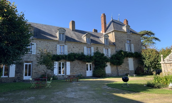 Bono House | Calme, Repos et Balades Dans une Magnifique Demeure de Charme