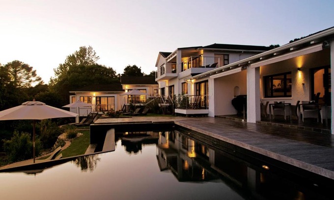 Paradise House | Cambalala Guest House