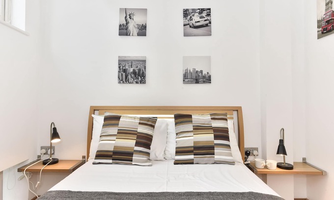 Camden Town with Primrose Hill Apartment | Camden Market Apartments