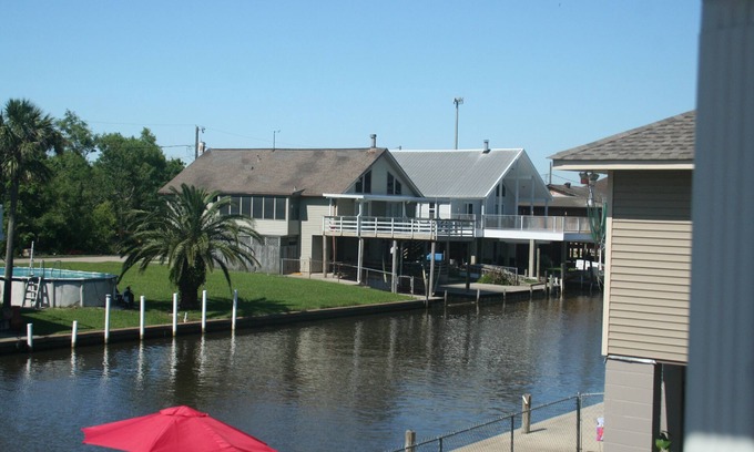 Barataria House | Camp Gator #1