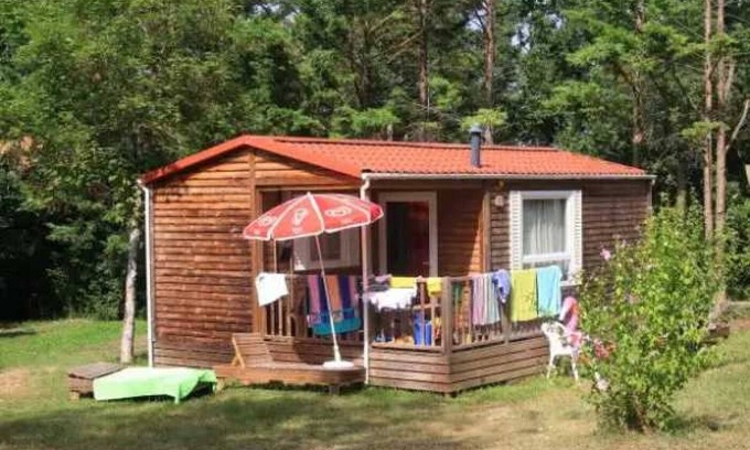 Devillac House | Camping 3 étoiles - Piscine - eebbgh