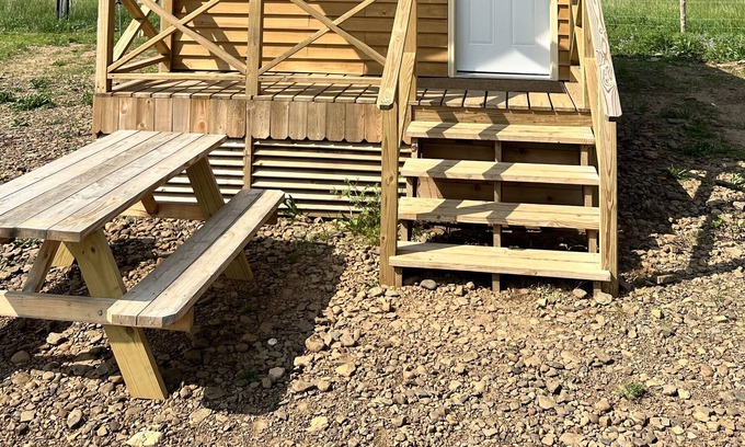 Elkins Cabin | Camping cabin with direct Mill Creek trail access!