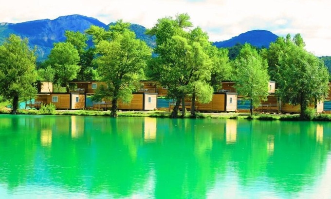 Chatillon-en-Diois House | Camping Le Lac Bleu* - Mobile home Loft Comfort 4 rooms 6 people Air-conditioned Lakeside