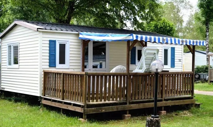 Pont-de-Poitte House | Camping Les Pêcheurs* - Comfort Cottage 3 Rooms 5 People