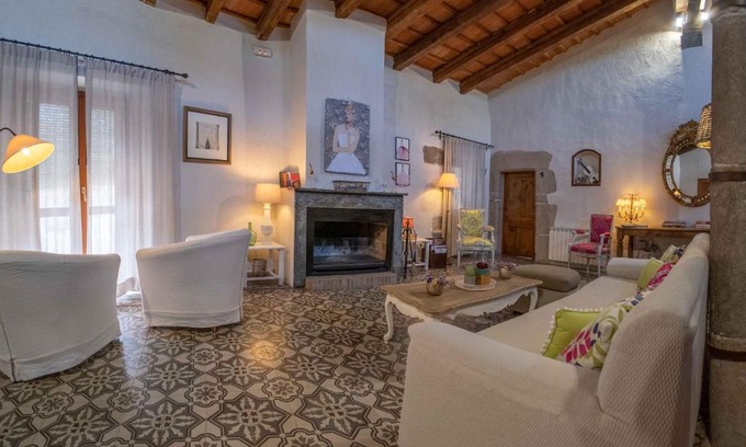 Fortia House | Can Bayre-Casa Rural