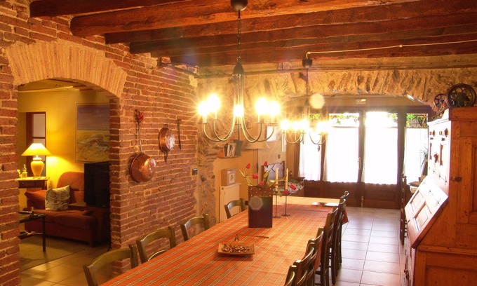 Garriguella Bed & Breakfast | Can Coll II