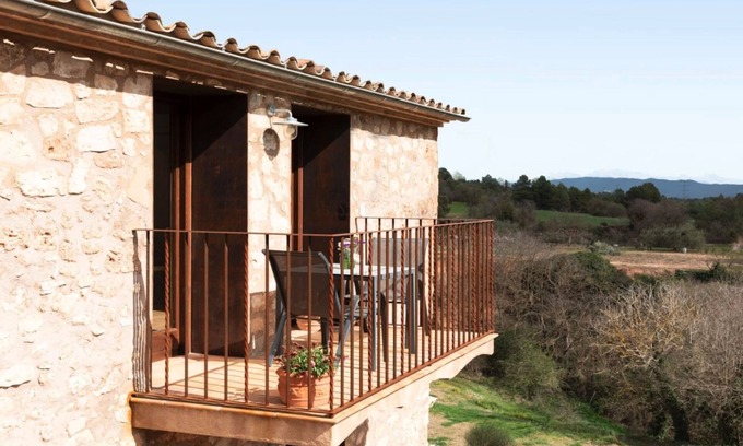 Orpi Apartment | Can Morei - Montserrat. Aparte. 2/3 Personas