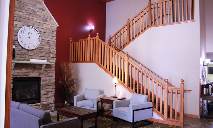 Canby Hotel | Canby Inn And Suites