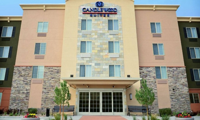 Brighton Hotel | Candlewood Suites Denver Northeast - Brighton by IHG