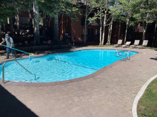 Mammoth Lakes Apartment | Canyon Lodge properties by 101 Great Escapes