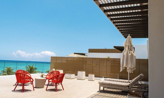 Wolmar Apartment | Cap Ouest - Penthouse by Horizon Holidays