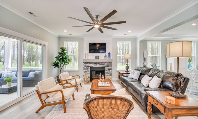 Cape Charles House | Cape Charles Home: Private Pier & Beach-Front Deck