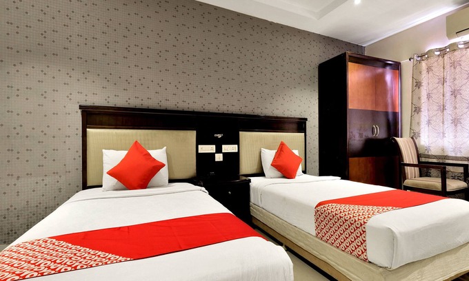 Kondapur Hotel | Capital O 12384 Hotel Rudra Grand