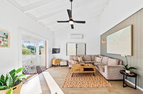 Rainbow Beach Apartment | Captain Carlo One